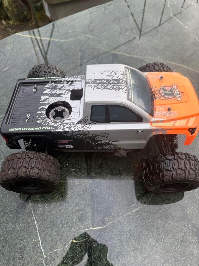 京商1/10スケール15エンジン4WDニトロトラッカー ジャンク品 京